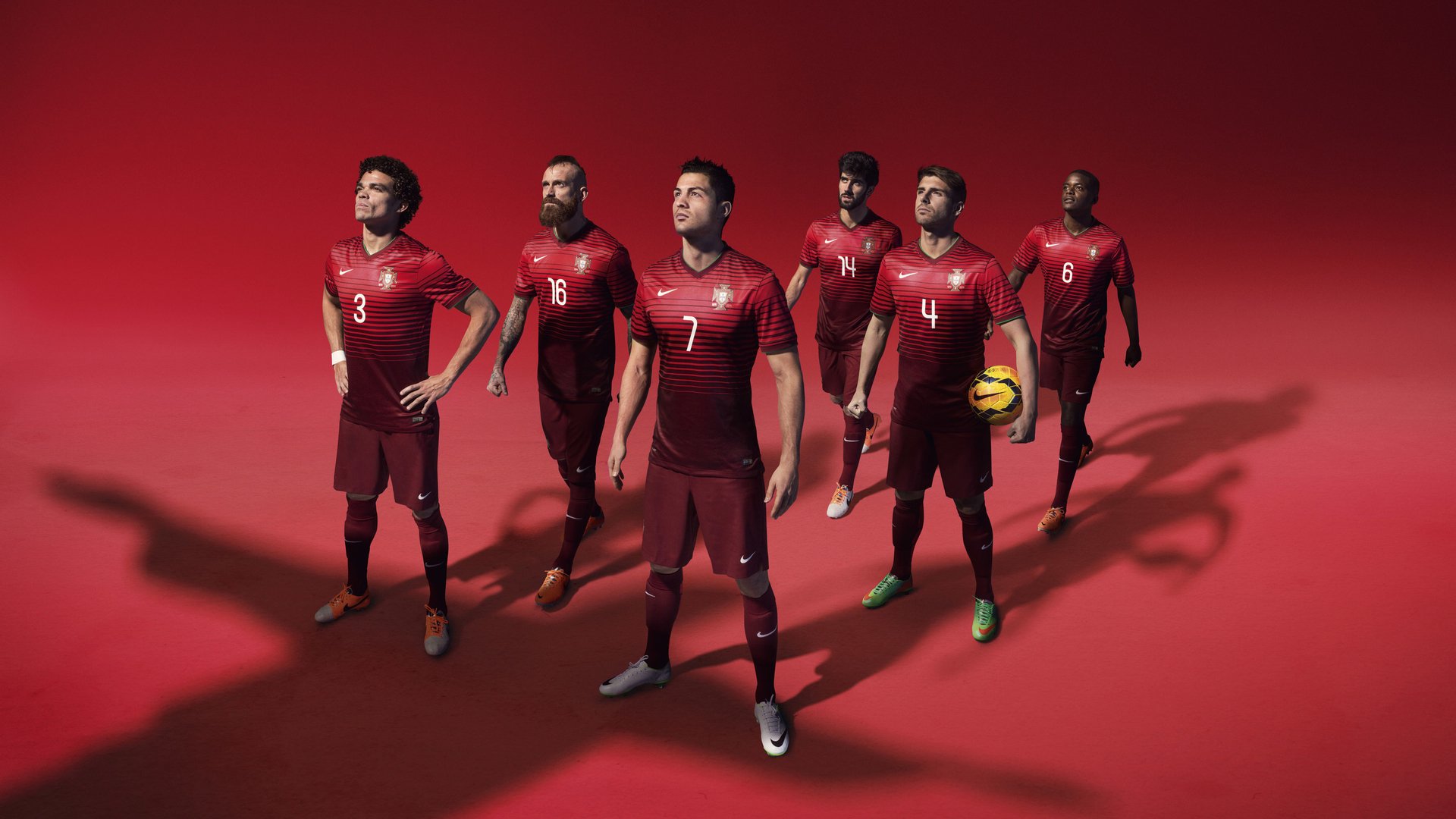 英超球队通过多变量分析构建个性化跑动优化方案，英超球队跑动距离统计